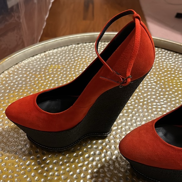 Giuseppe Zanotti Heels Wedge - Picture 2 of 7